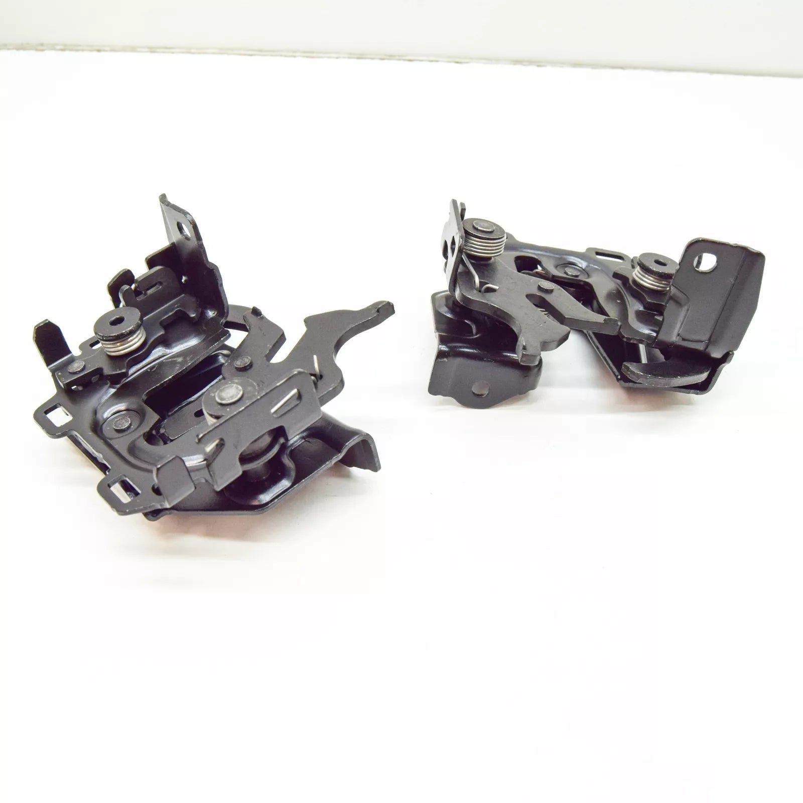 NEW MERCEDES-BENZ S W223 FRONT BONNET HOOD LID LOCK A2238804001 ORIGINAL