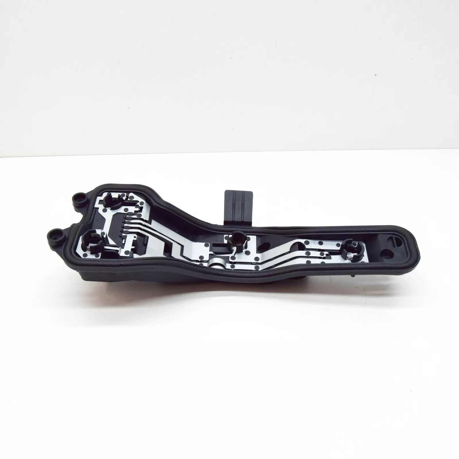 NEW VW AMAROK 2H REAR LEFT BULB CARRIER 2H1945257 ORIGINAL