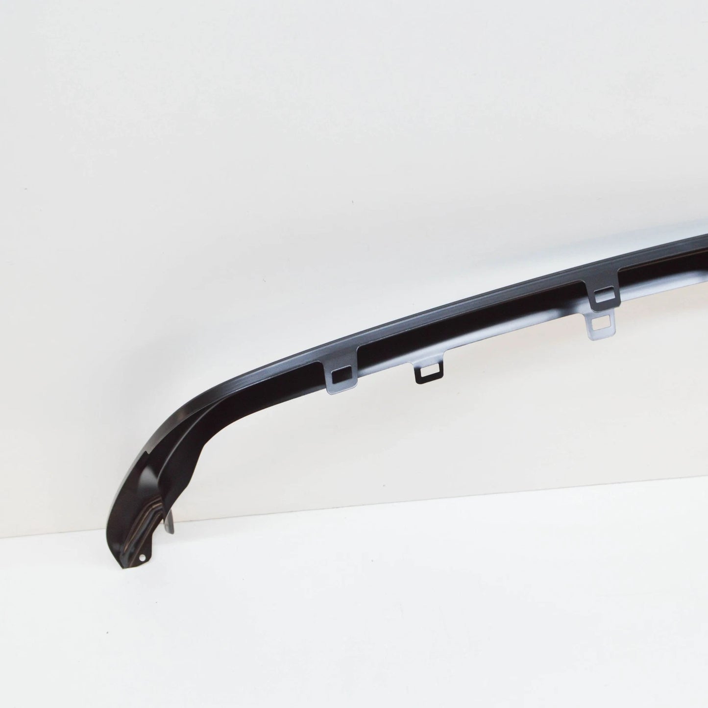 NEW MB SPRINTER 906 FRONT BUMPER RADIATOR GRILLE FRAME A9068880051 ORIGINAL