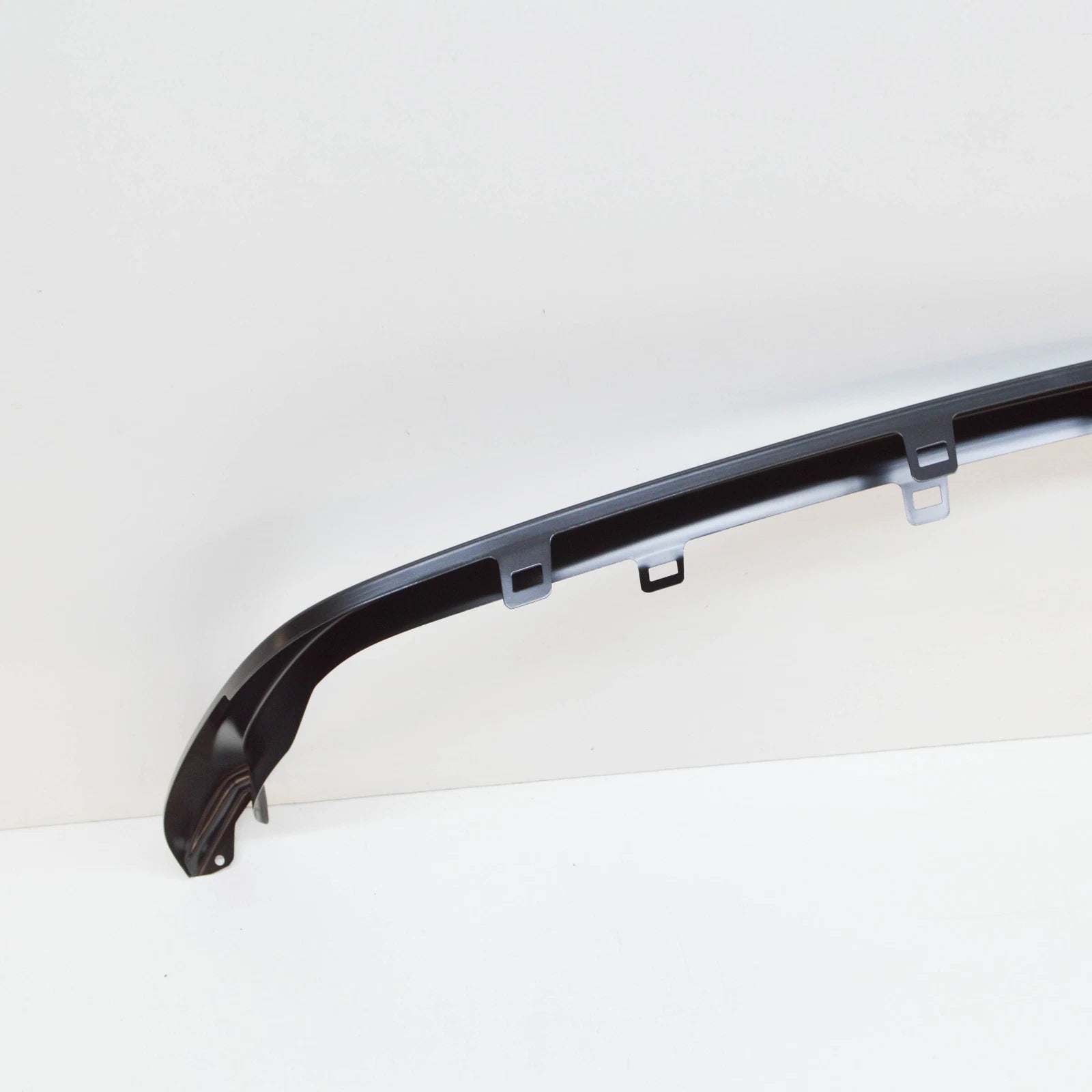 NEW MB SPRINTER 906 FRONT BUMPER RADIATOR GRILLE FRAME A9068880051 ORIGINAL