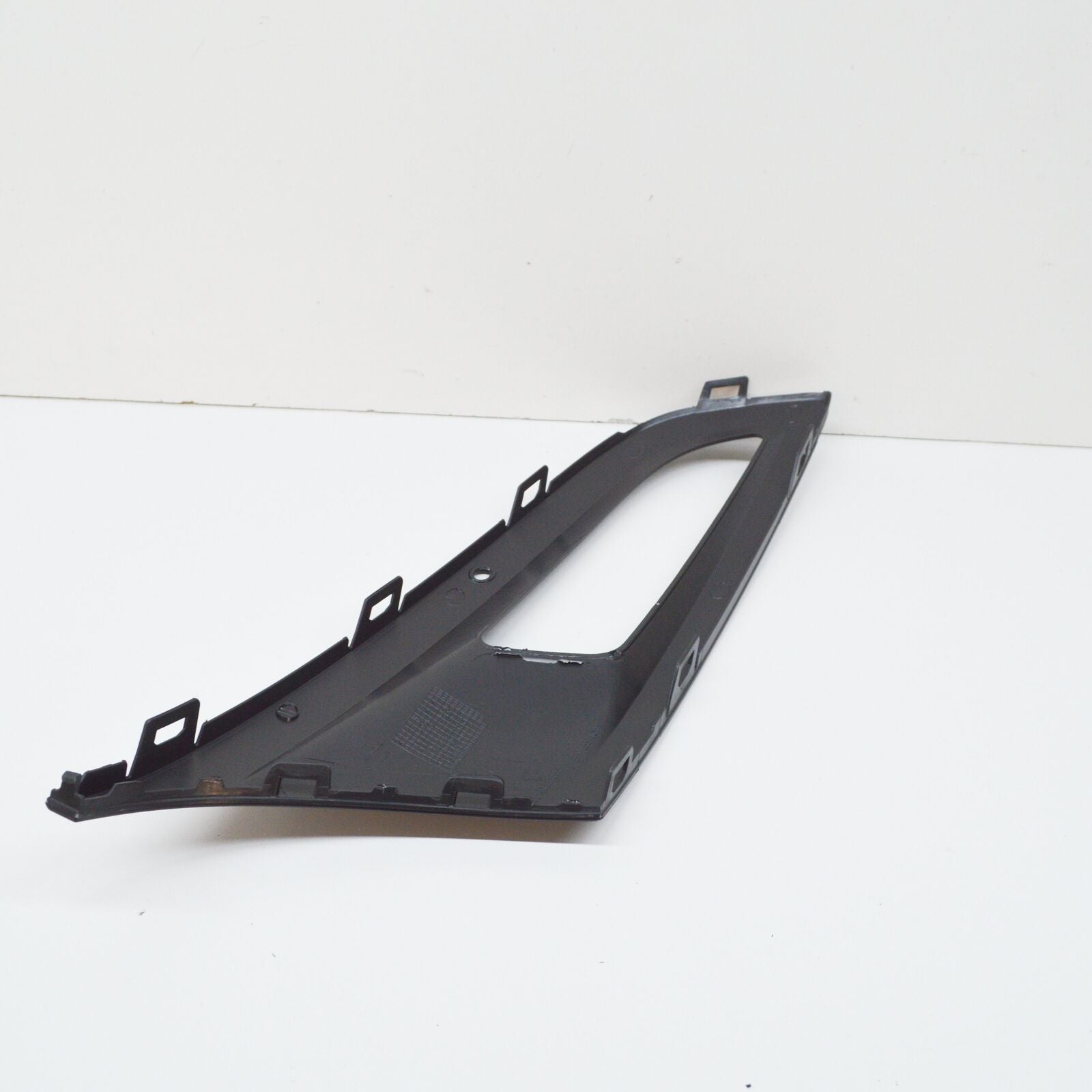 NEW VOLKSWAGEN POLO 6R FRONT BUMPER LEFT SIDE VENT GRILLE 6R0853665D9B9 ORIGINAL