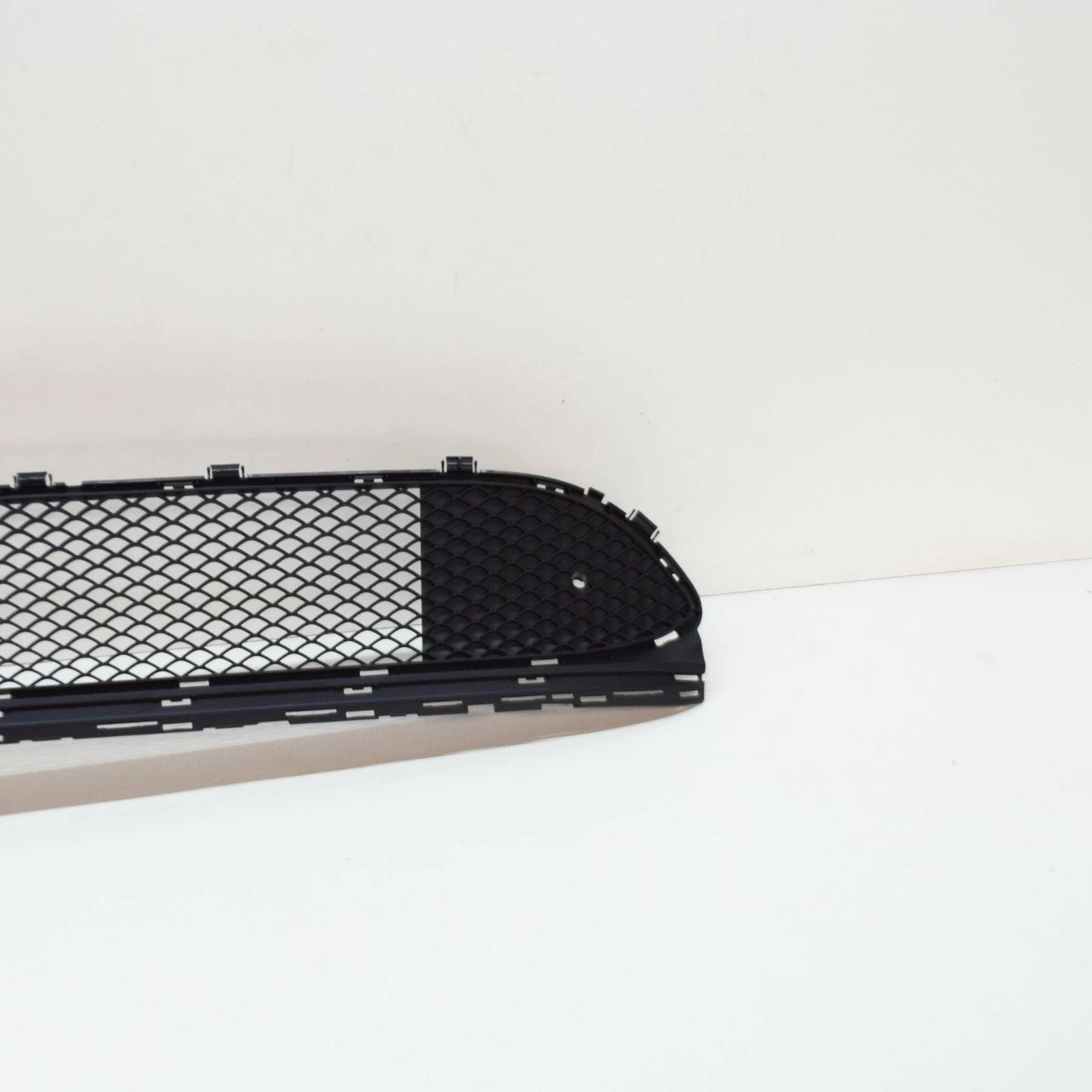 NEW MERCEDES-BENZ CLA COUPE C117 FRONT BUMPER LOWER GRILLE A1178851400 ORIGINAL