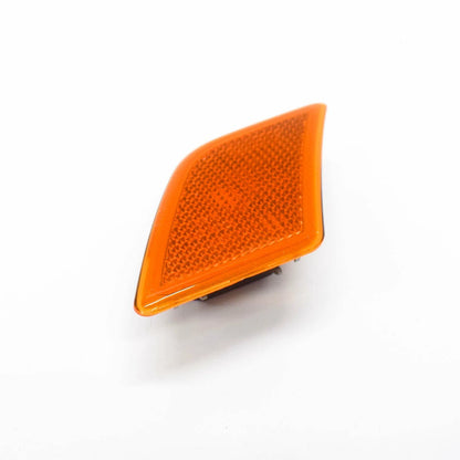 NEW MERCEDES-BENZ C-CLASS W204 FRONT BUMPER LEFT MARKER LIGHT A2048200121