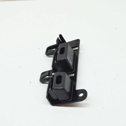 NEW BMW X5 G05 FRONT LEFT ROCKER PANEL HOLDER 51777469385 7469385 ORIGINAL