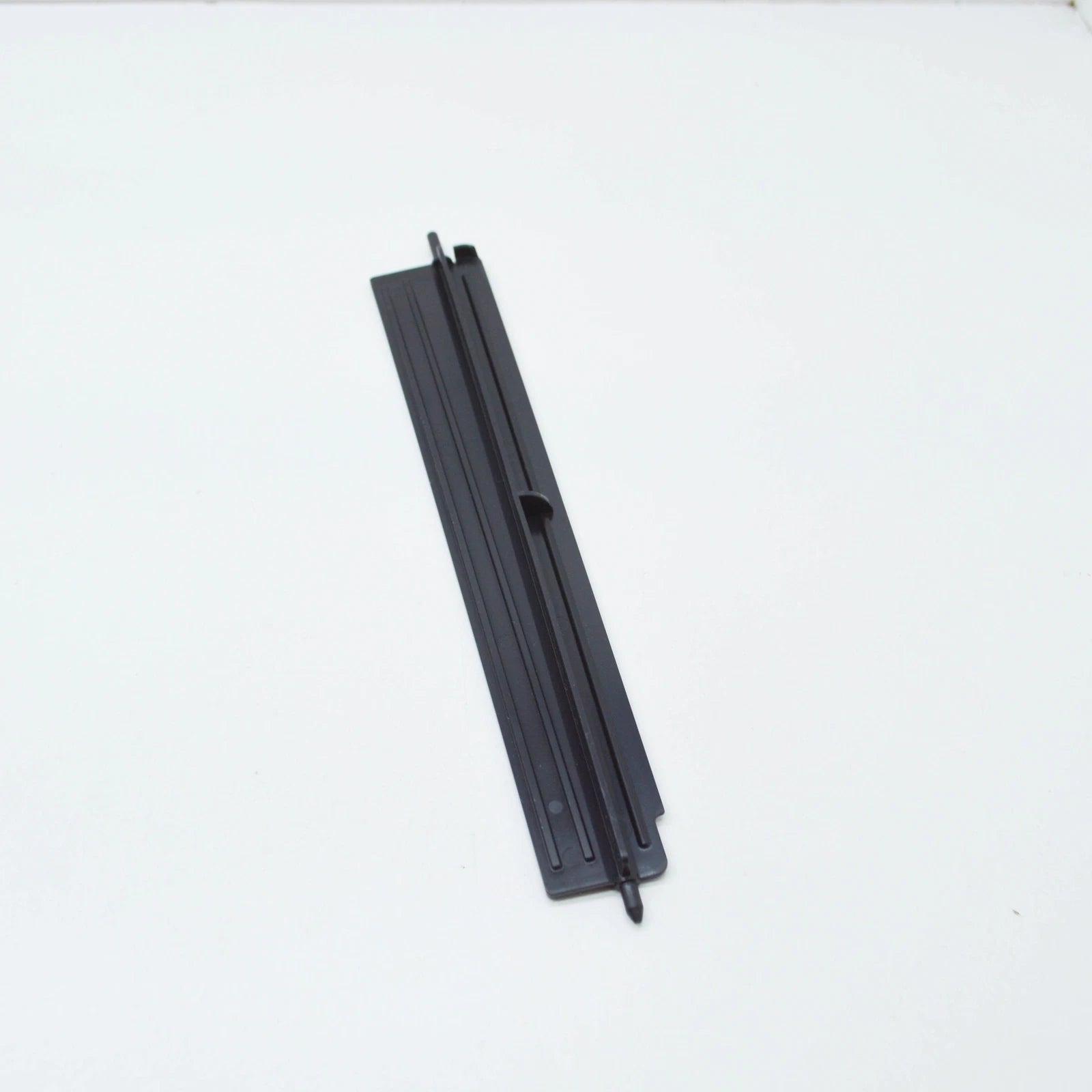 NEW VOLKSWAGEN ARTEON 3H7 INTAKE AIR GUIDE DUCT FLAP 5Q0129747B ORIGINAL