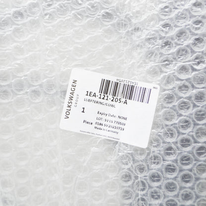NEW VOLKSWAGEN ID.4 E21 ENGINE COOLING FAN RADIATOR TRIM 1EA121205A 2021