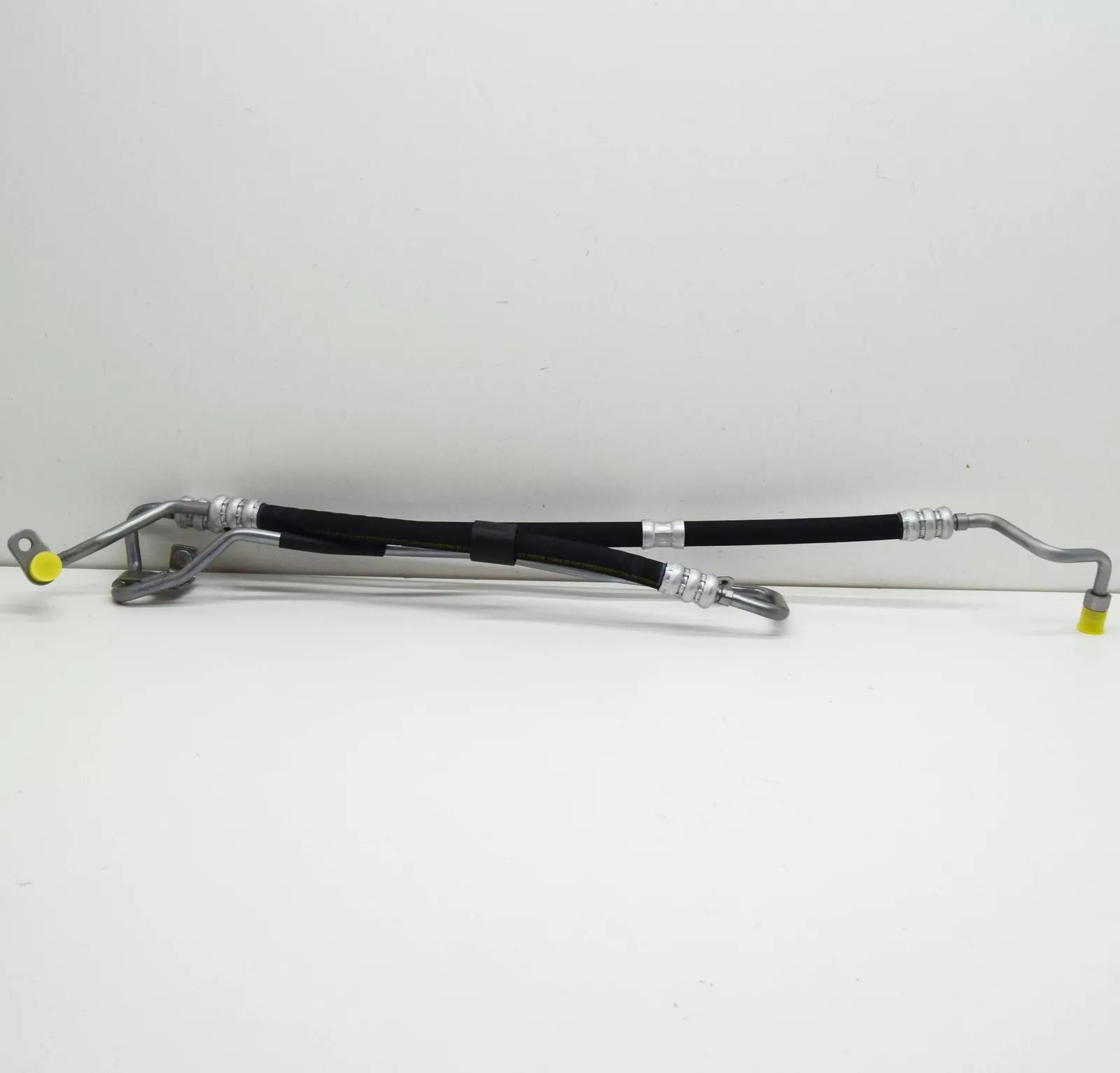 NEW MERCEDES-BENZ C W204 PUMP TO STEERING EXPANSION HOSE RHD A2044605324