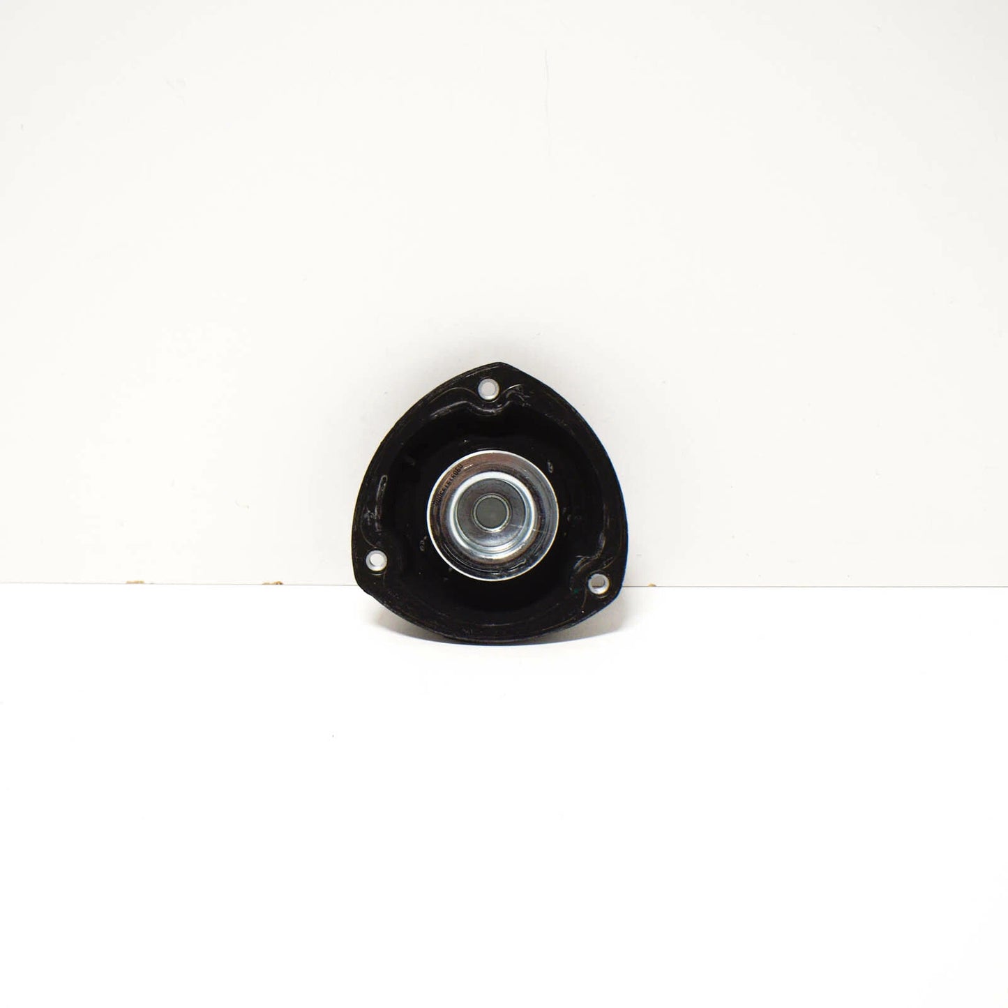 NEW VOLKSWAGEN TIGUAN 5N FRONT SUSPENSION STRUT MOUNT 5Q0412331E