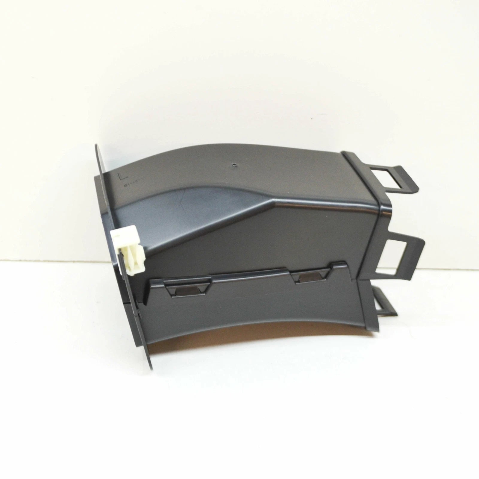 NEW BMW X3 G01 LEFT WHEEL HOUSING BRAKE AIR DUCT 51747400005 ORIGINAL