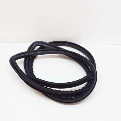 NEW MERCEDES BENZ S W126 REAR WINDOW GLASS WEATHERSTRIP SEAL A1266700239