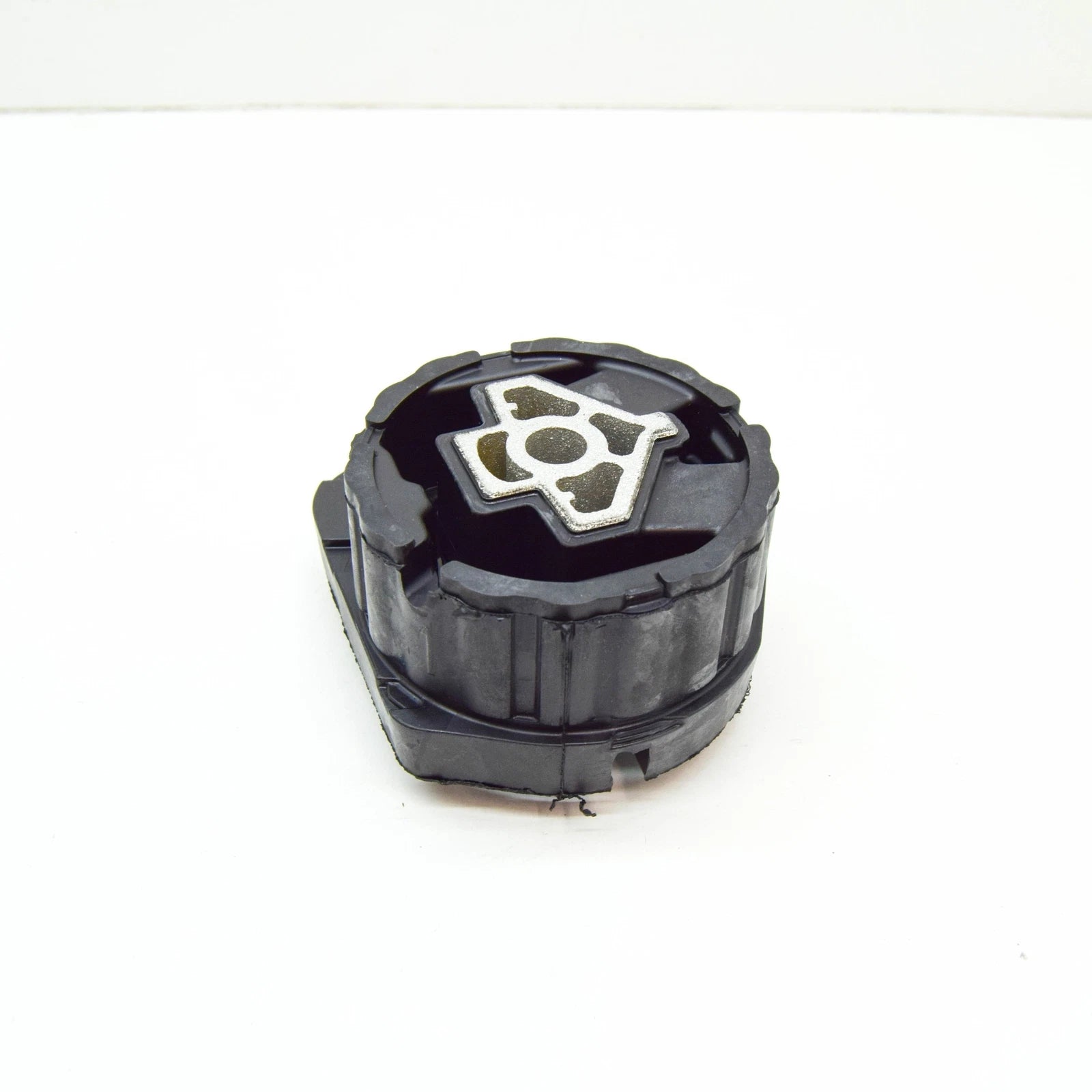 NEW BMW X4 F26 AUTOMATIC TRANSMISSION MOUNT 6850468 22316850468 ORIGINAL