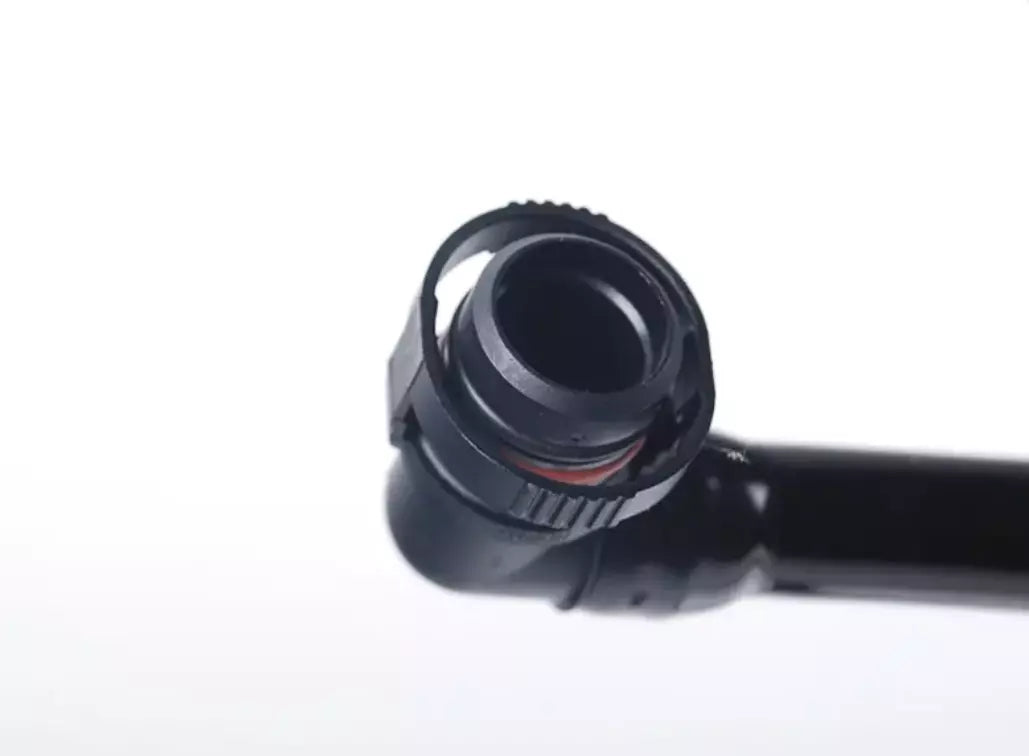 NEW BMW 6 E63 FUEL VENT PIPE 16136762595 6762595 ORIGINAL