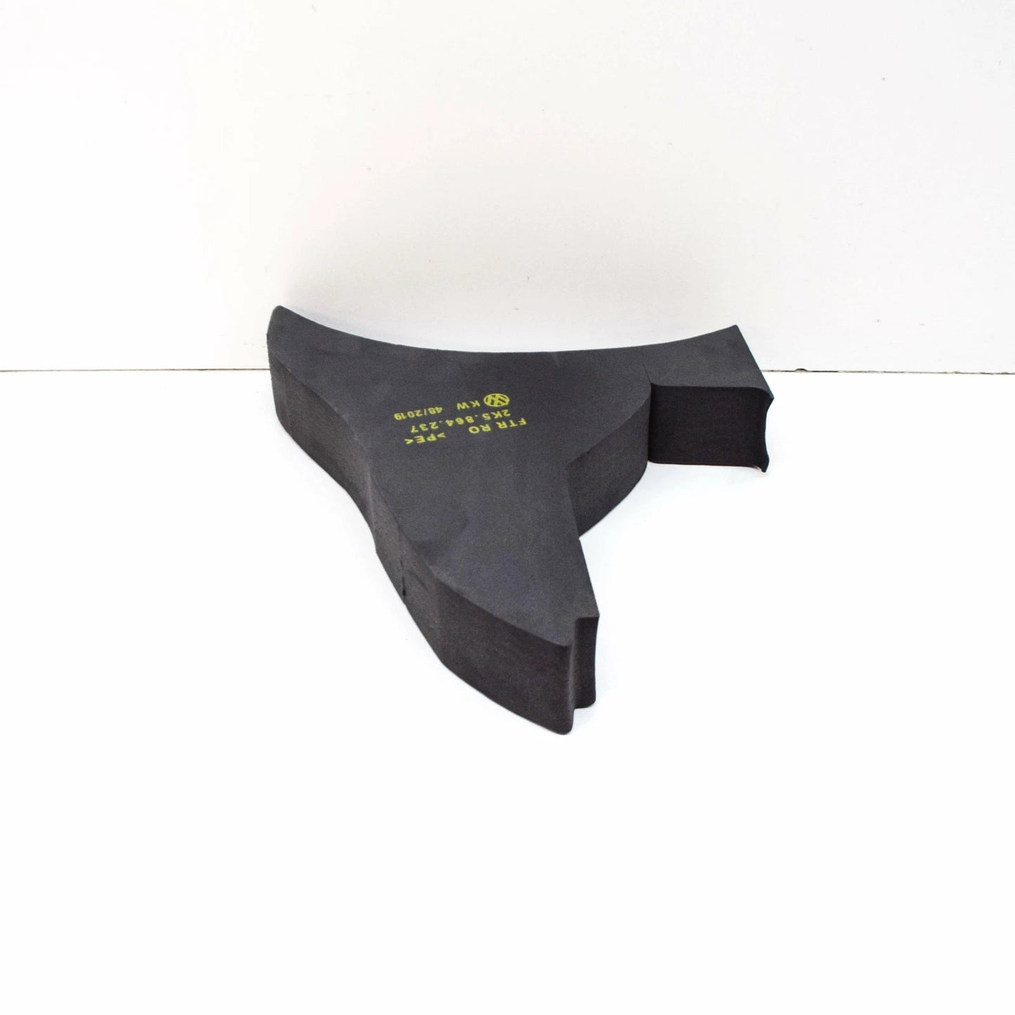 NEW VW CADDY ALLTRACK 2K FRONT FENDER WING SOUND INSULATION 2K5864237 ORIGINAL