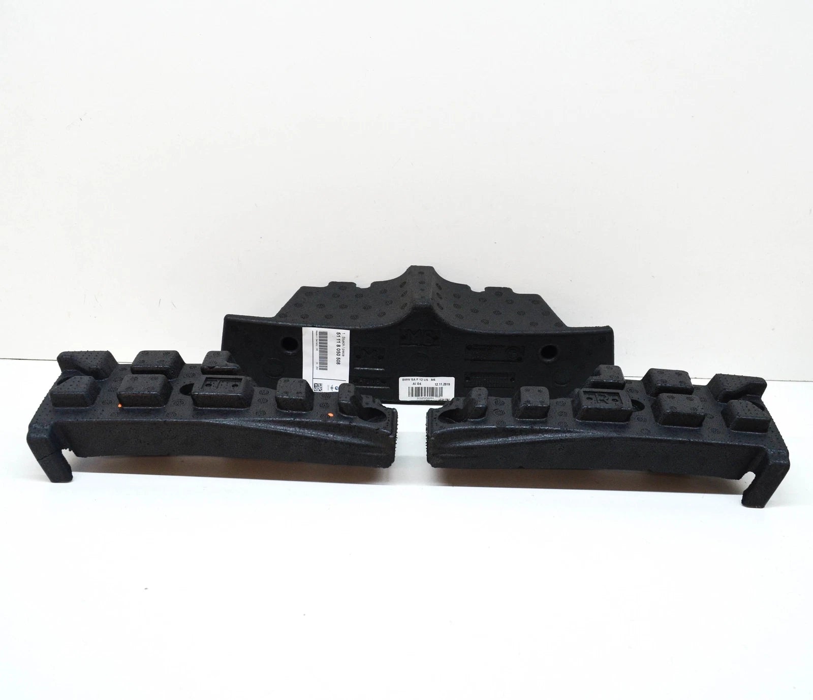 NEW BMW M6 CABRIO F12 FRONT BUMPER TOP ABSORBER FOAM 51118050508 ORIGINAL