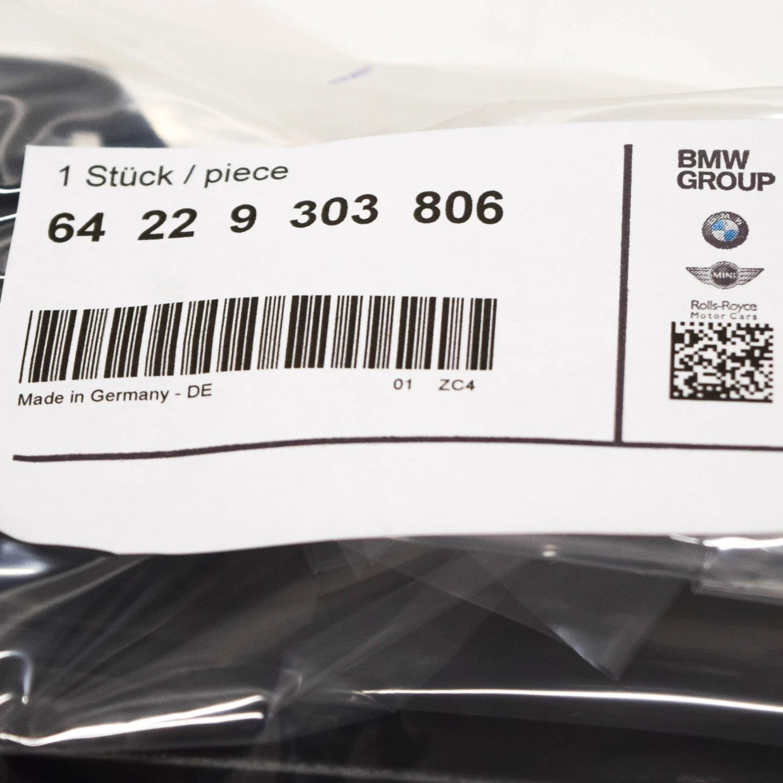 NEW BMW 5 E60 REAR BUMPER VENTILATION COVER 64229303806 9303806 ORIGINAL