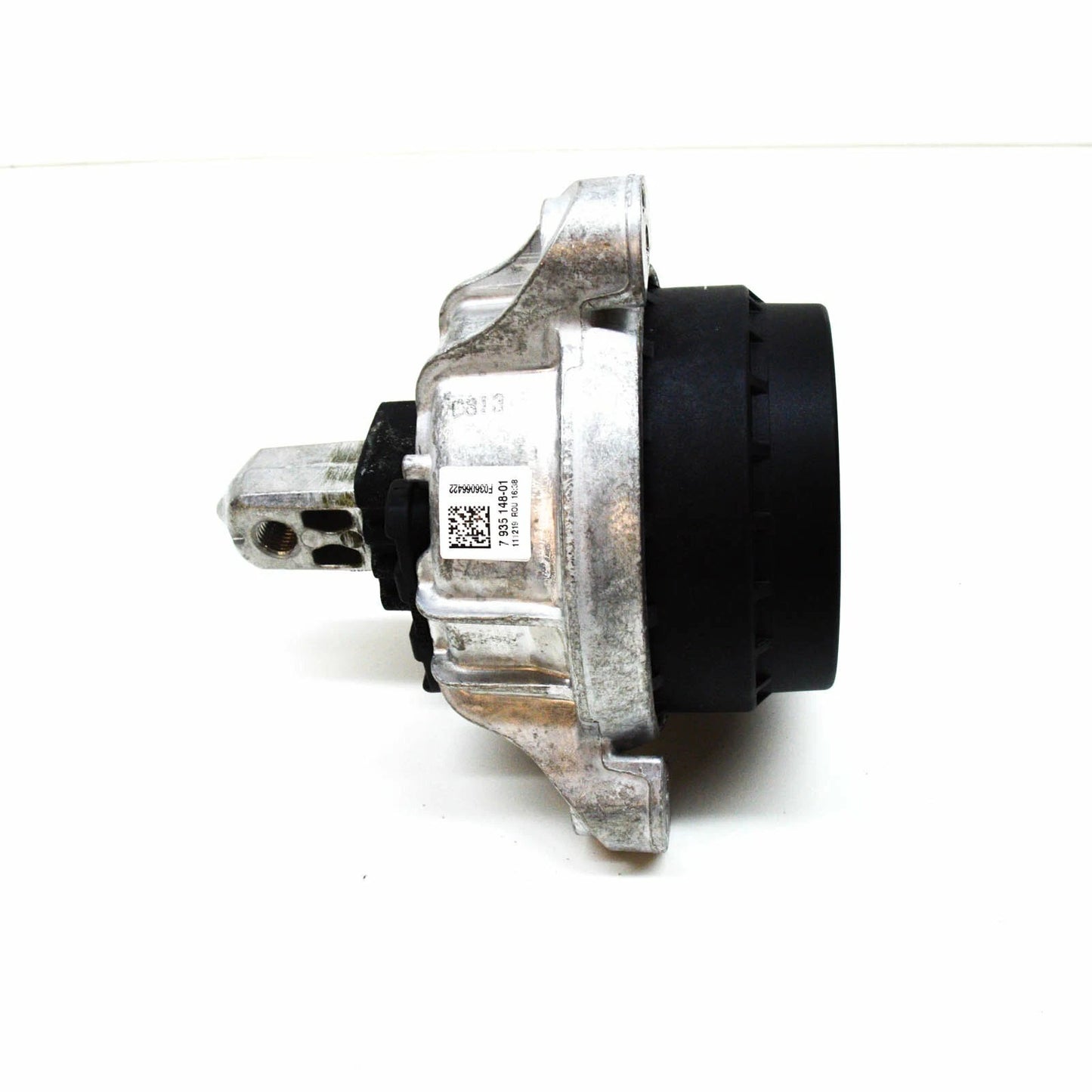 NEW BMW 5 F10 RIGHT SIDE ENGINE MOUNT 22117935148 7935148 ORIGINAL