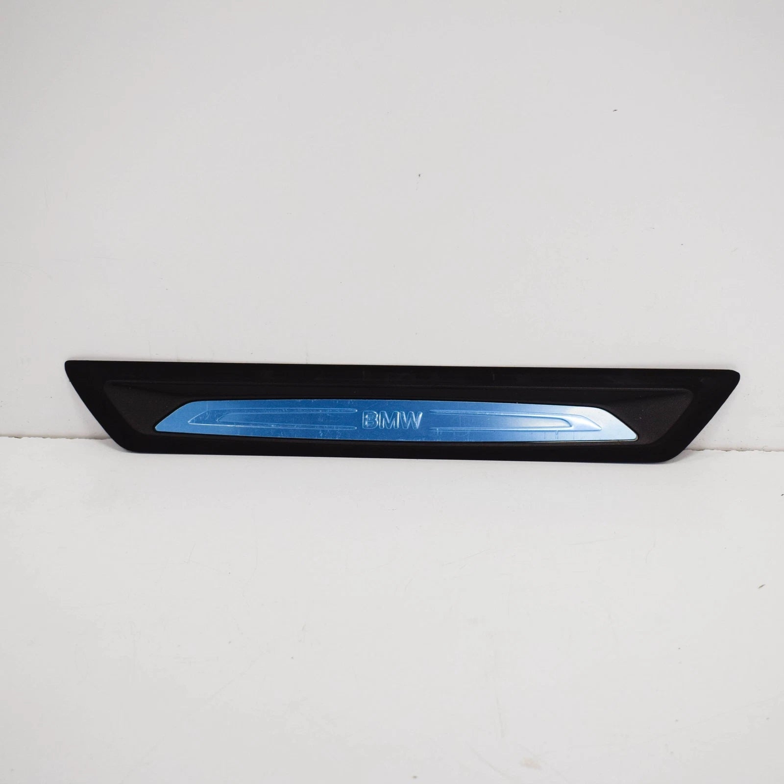 NEW BMW 1 F20 FRONT DOOR SILL COVER 51477410460 7410460 ORIGINAL