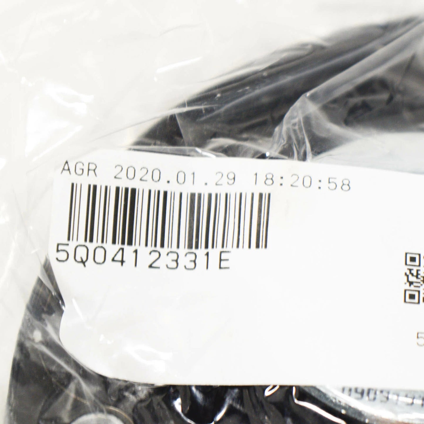 NEW VOLKSWAGEN TIGUAN 5N FRONT SUSPENSION STRUT MOUNT 5Q0412331E