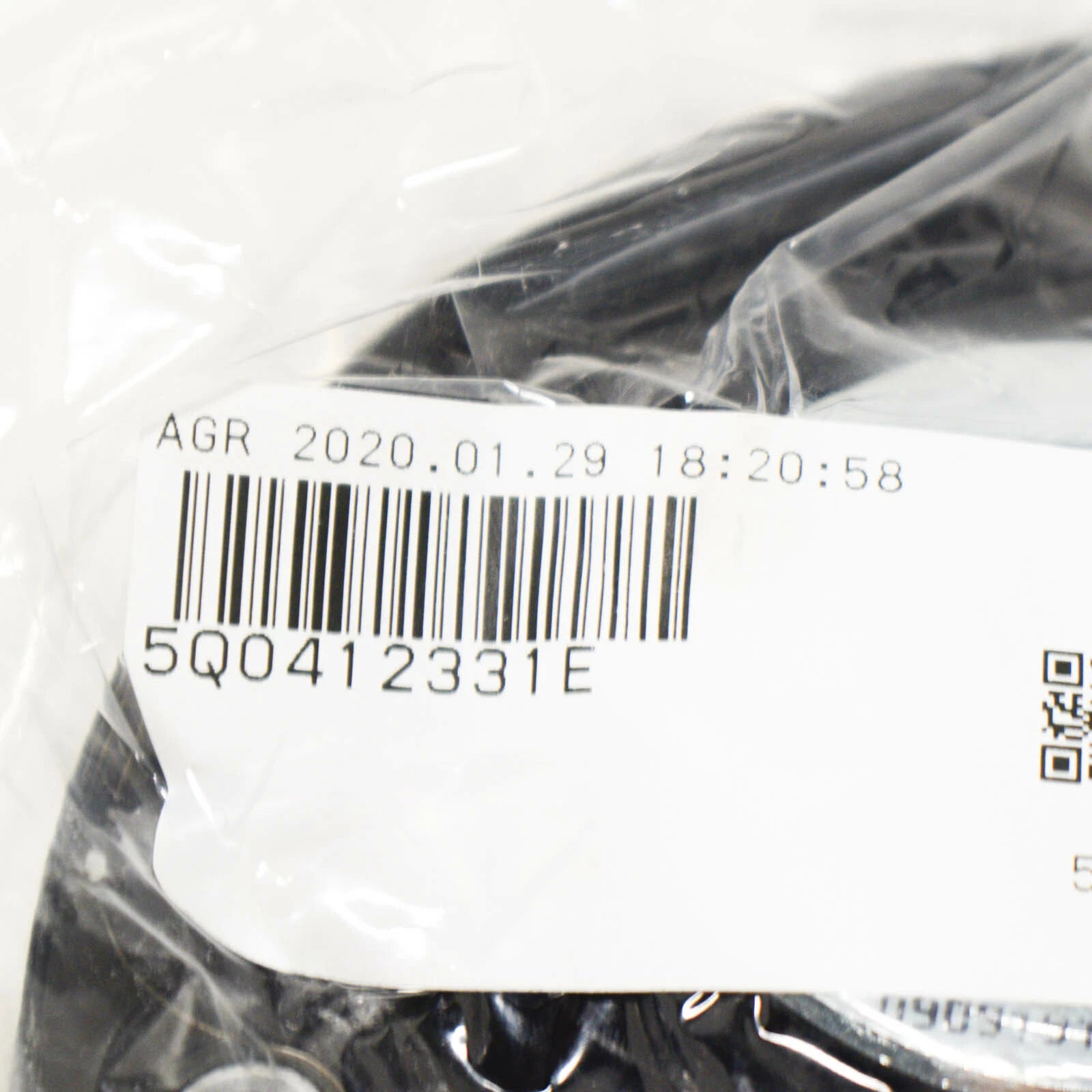 NEW VOLKSWAGEN TIGUAN 5N FRONT SUSPENSION STRUT MOUNT 5Q0412331E