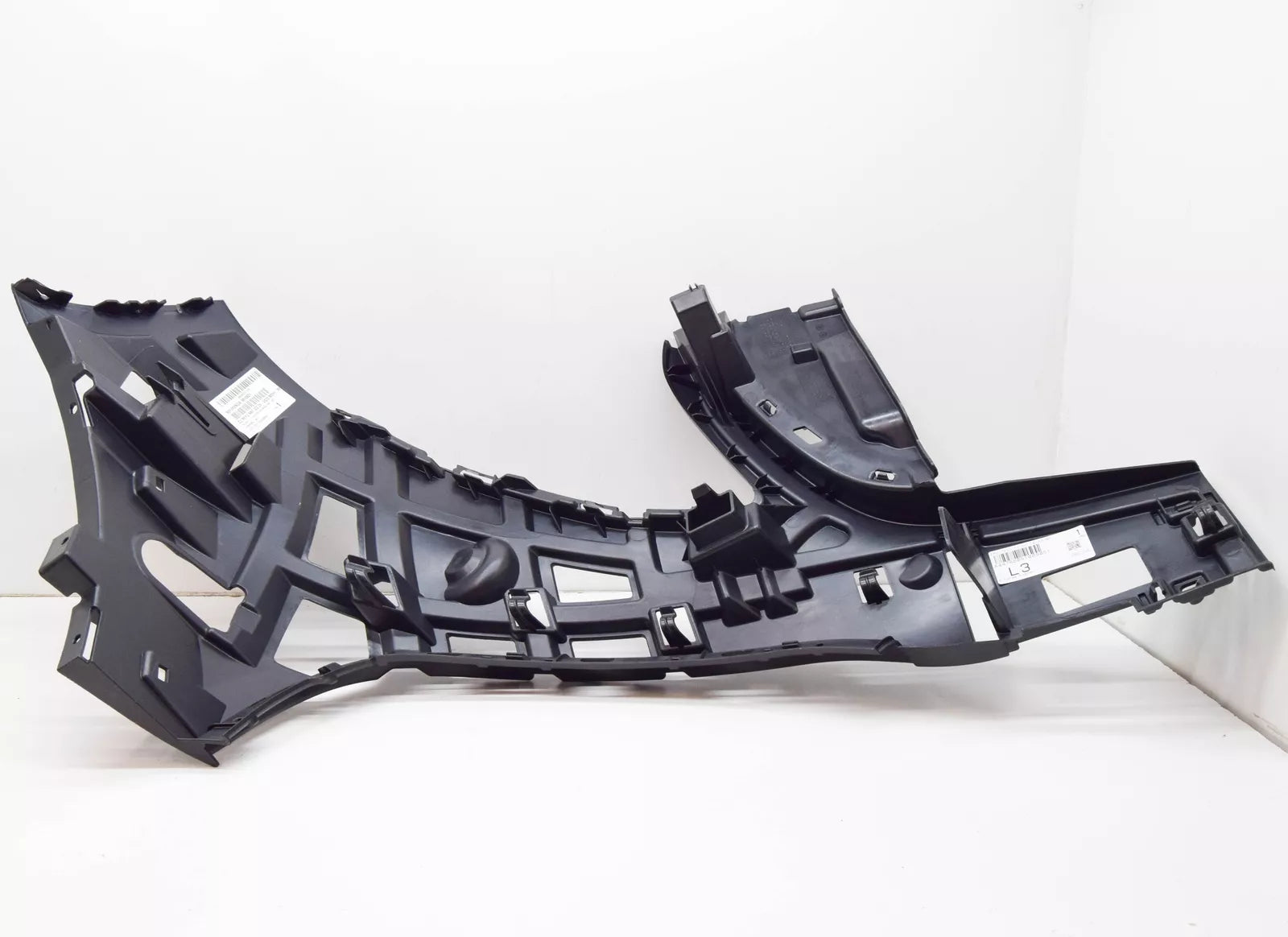 NEW MB TOURER W447 FRONT LEFT BUMPER BRACKET A44788091009051 ORIGINAL