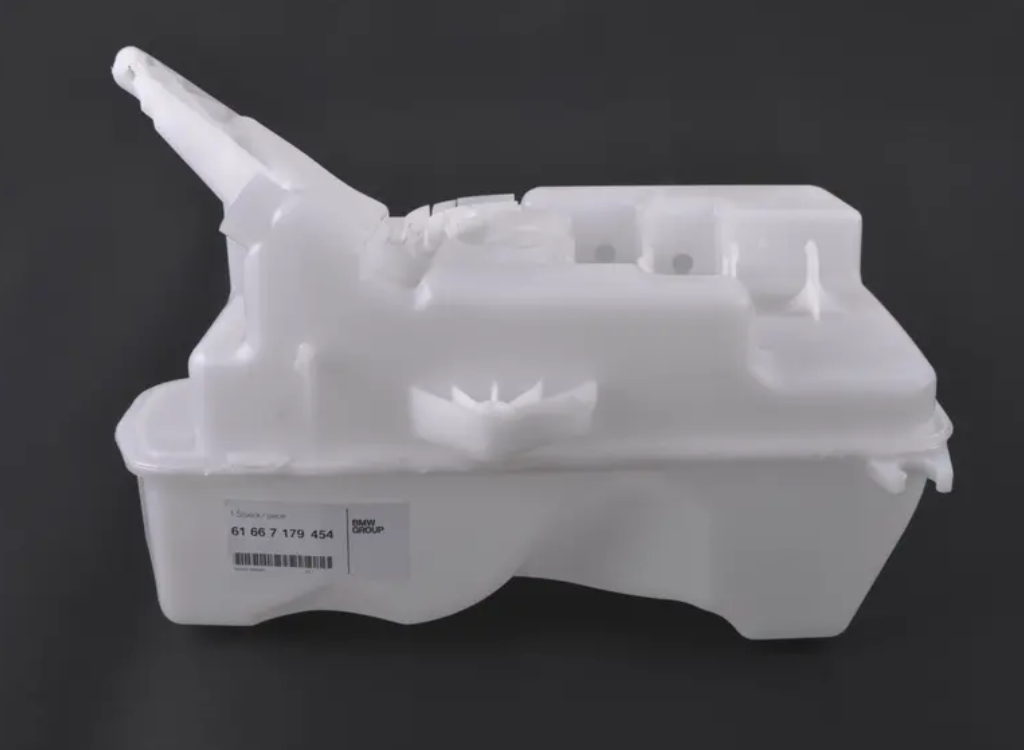 new bmw 5 touring e61 window washer tank 61667179454 7179454 original