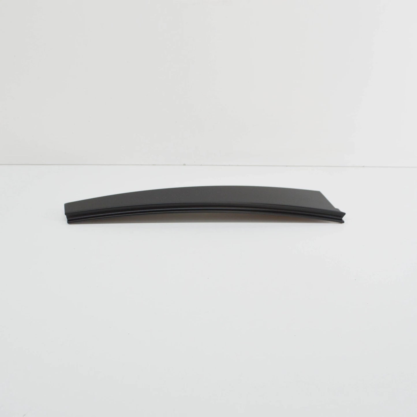 NEW BMW 5 E39 REAR LEFT COLUMN B MOULDING 51348159873 ORIGINAL