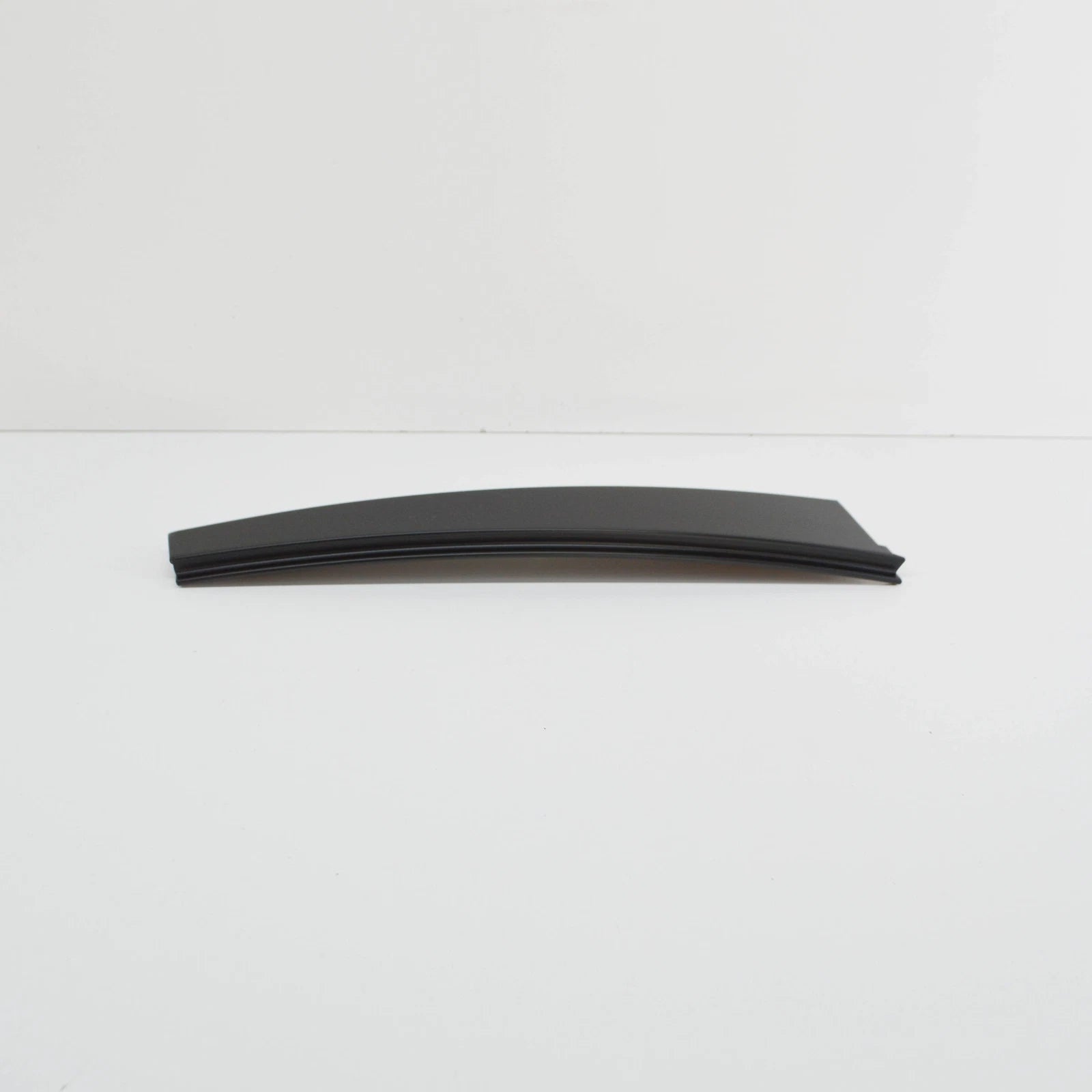 NEW BMW 5 E39 REAR LEFT COLUMN B MOULDING 51348159873 ORIGINAL