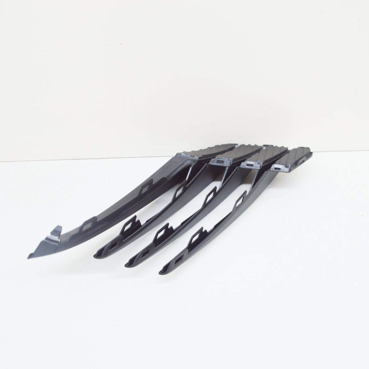 NEW VOLKSWAGEN GOLF MK7 FRONT LEFT VENT GRILLE 5G0853665F9B9