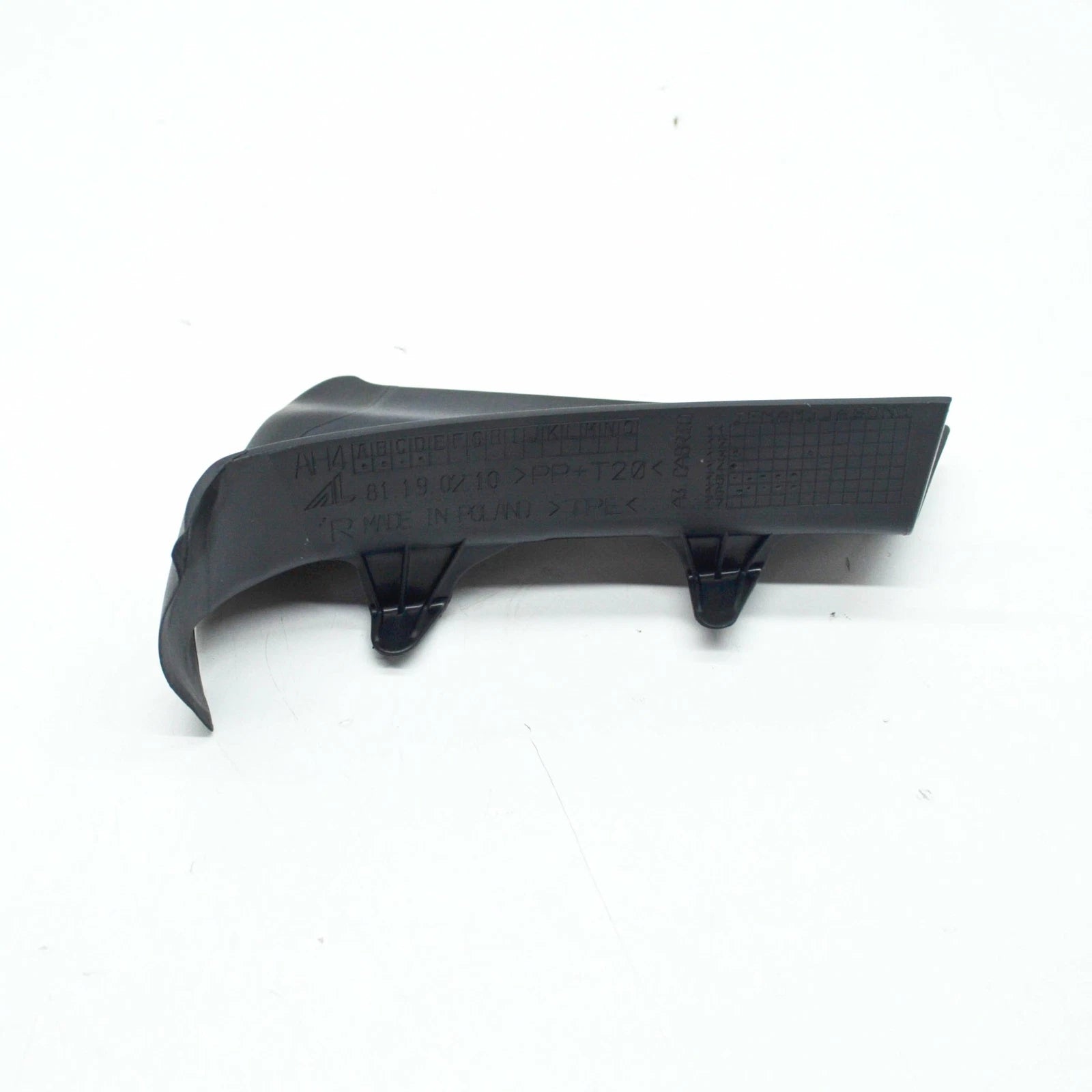 NEW AUDI A3 CABRIO 8V REAR RIGHT TAILLIGHT TRIM 8V7945254A ORIGINAL