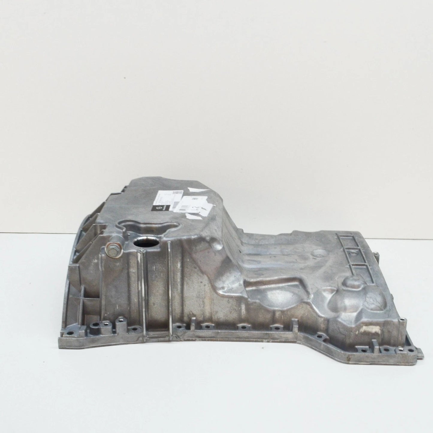 NEW MERCEDES-BENZ C W204 CRANKCASE OIL PAN A2710101013