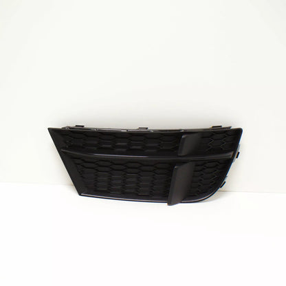 NEW AUDI A3 8V FRONT BUMPER RIGHT SIDE GRILLE 8V3807682NESM
