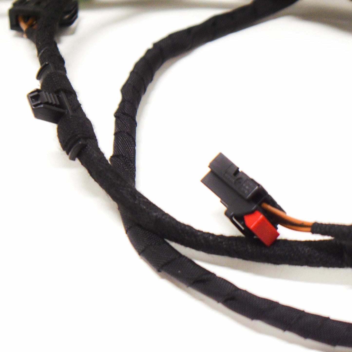 NEW VW CC REAR TAILGATE WITH REVERSING CAMERA LEFT CABLE SET 3C8971182K