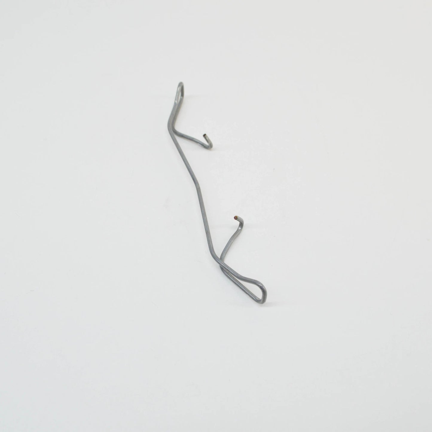 NEW AUDI Q3 8U FRONT BRAKE CALIPER RETAINING SPRING 5N0615269 ORIGINAL