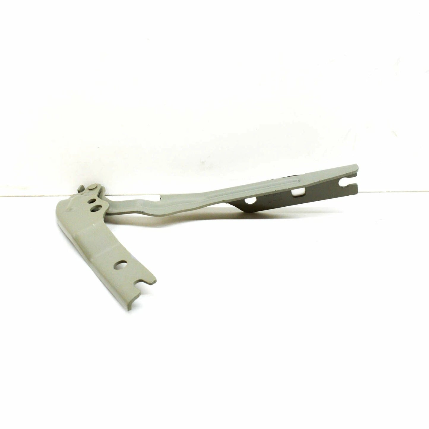 NEW VOLKSWAGEN JETTA A7 FRONT RIGHT BONNET HINGE 17A823302