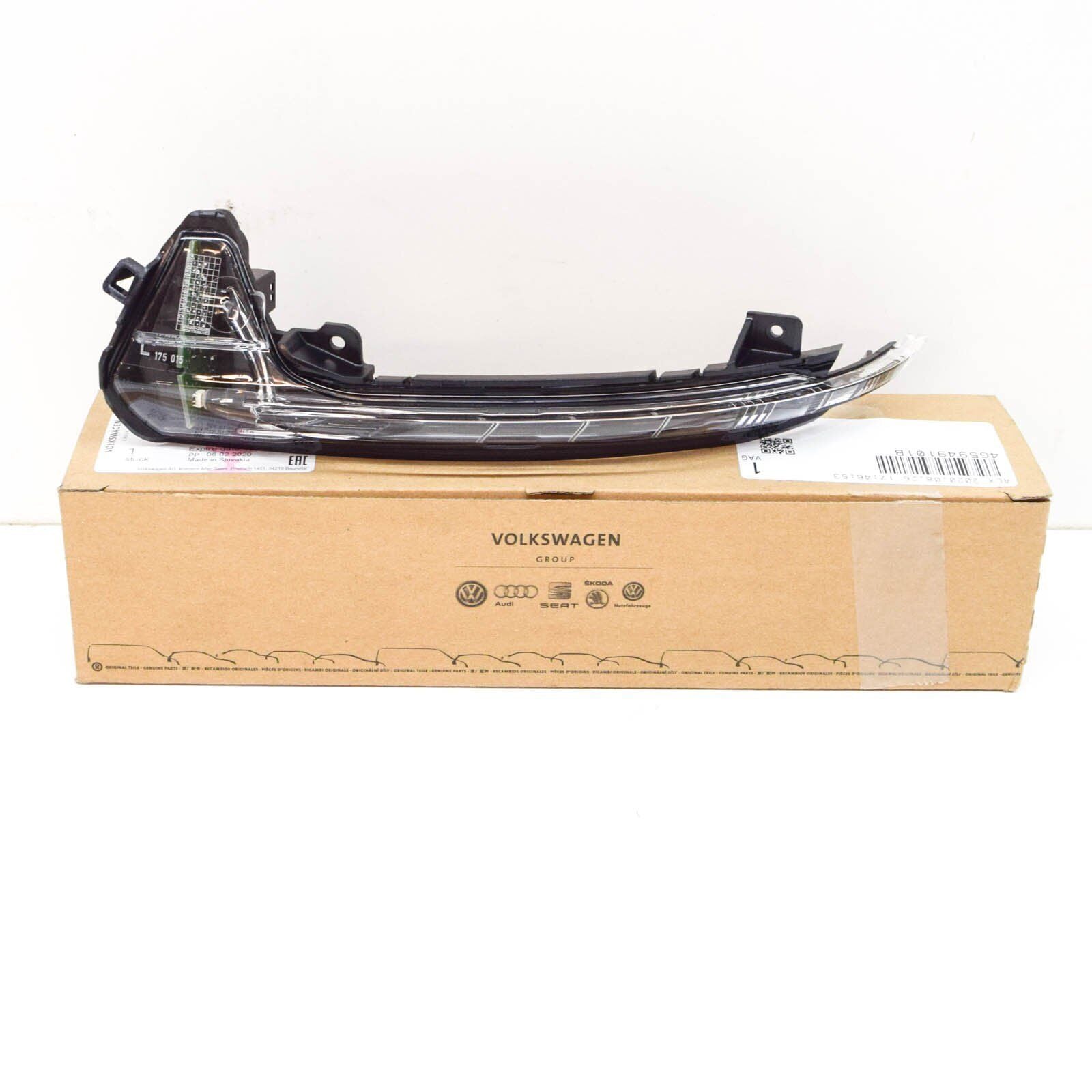 NEW AUDI A6 C7 LEFT WING MIRROR TURN INDICATOR LIGHT 4G5949101B ORIGINAL