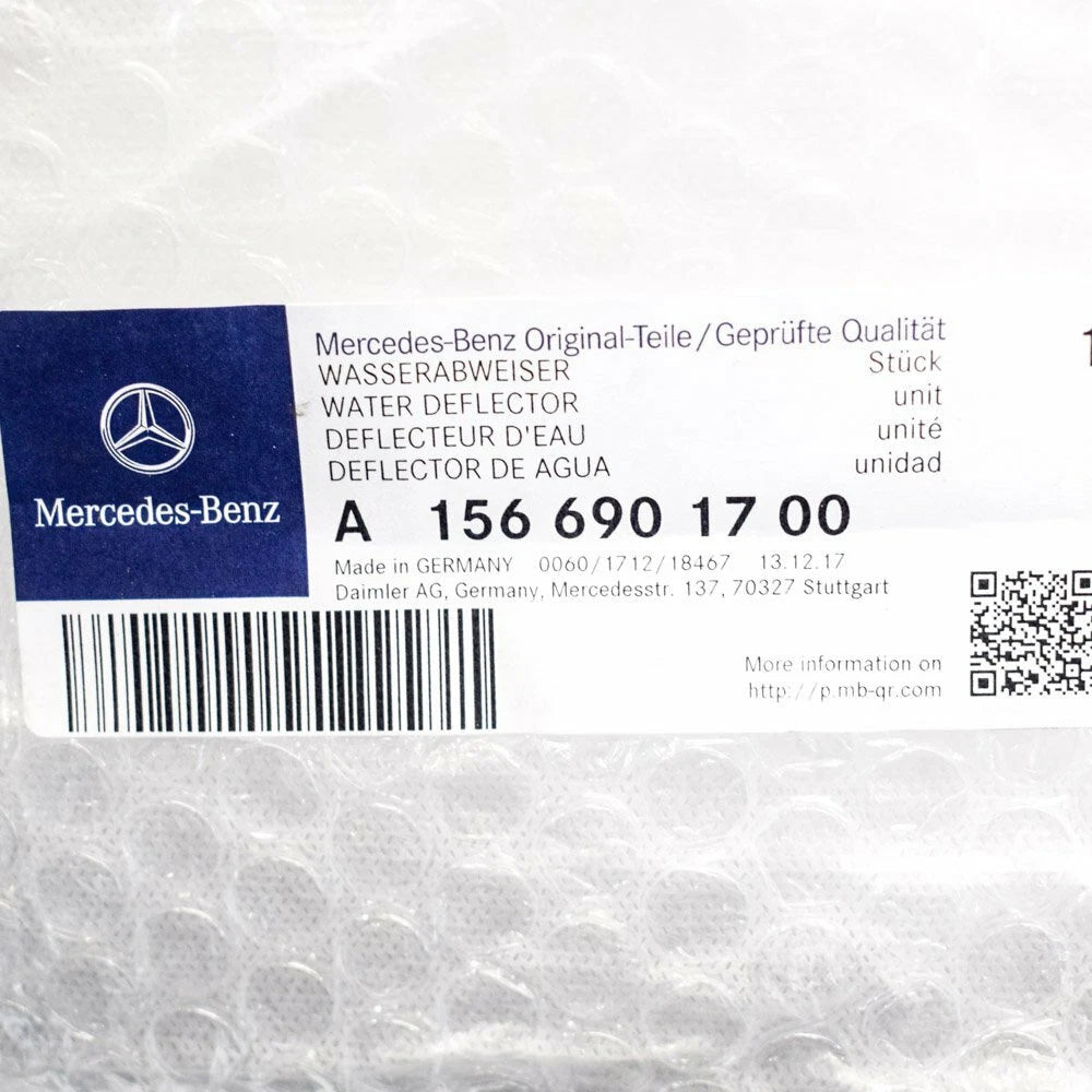 NEW MERCEDES-BENZ GLA WINDSHIELD LEFT SIDE WATER DEFLECTOR X156 A1566901700