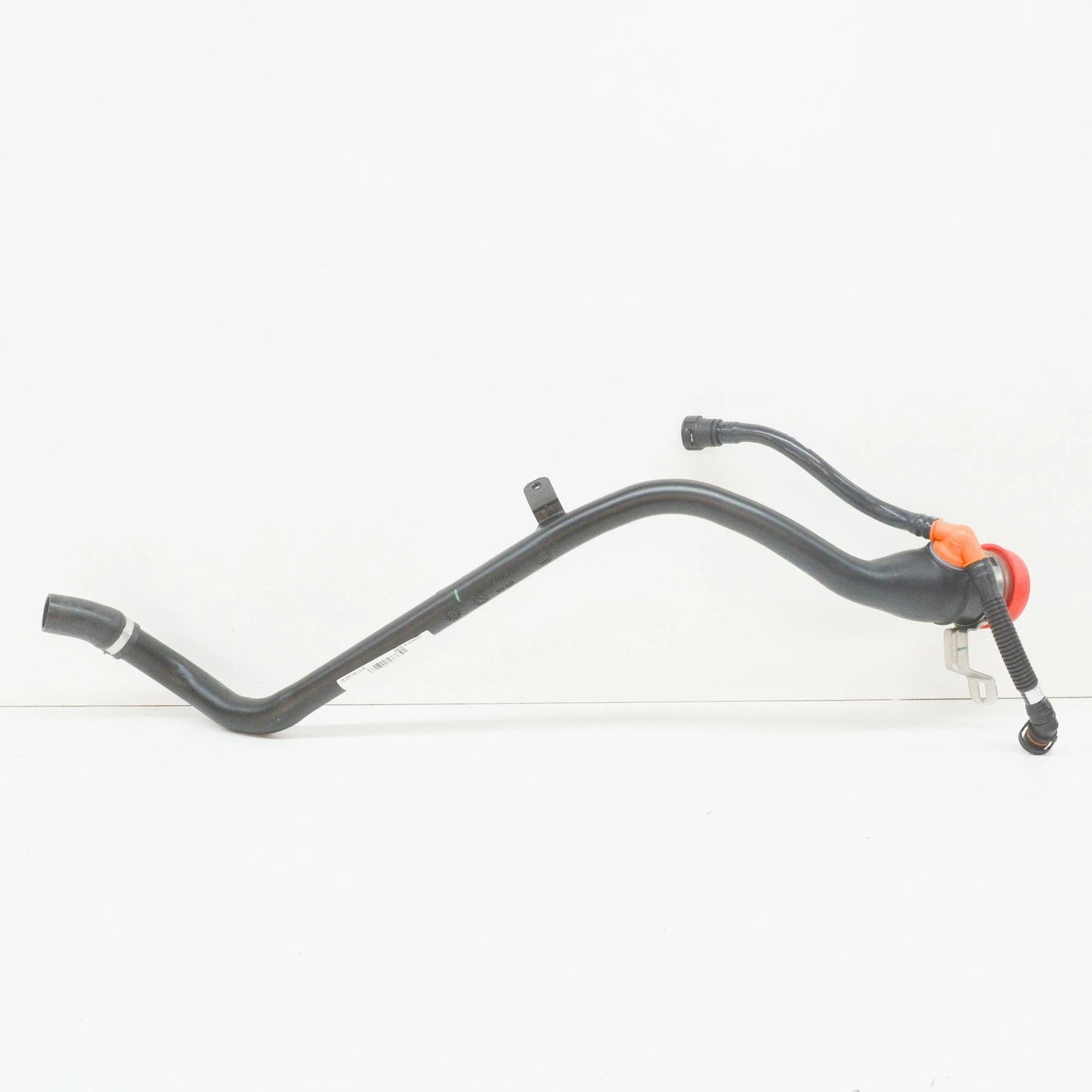 NEW BMW 6 COUPE F13 FUEL TANK PLASTIC FILLER PIPE 16112284207 2284207