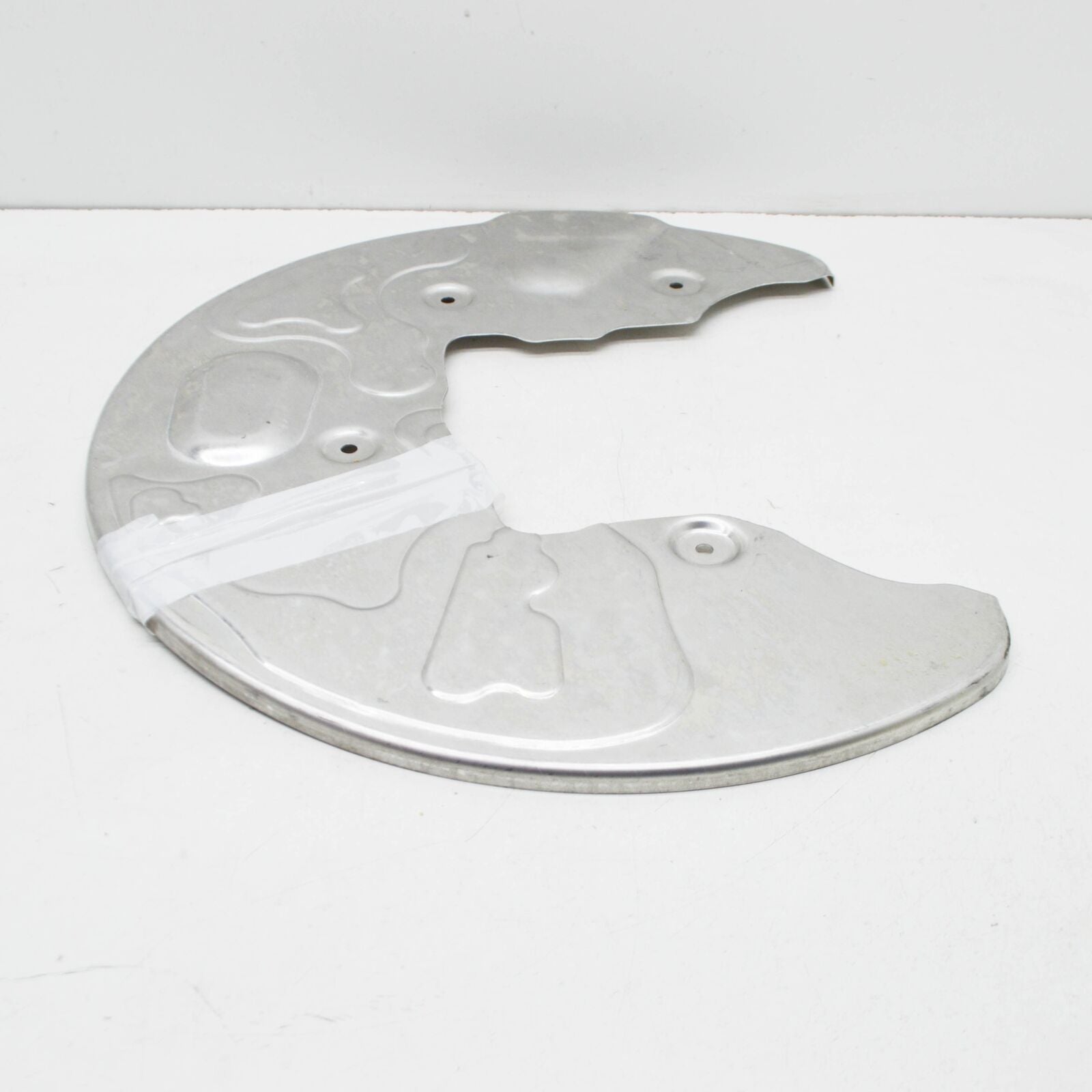 NEW MERCEDES-BENZ GLE W167 FRONT RIGHT BRAKE DISC PROTECTION A1674214000