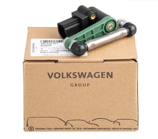 NEW VW TOUAREG 7P MK2 REAR  LEVEL SENSOR WITH POLES 7P0616571 ORIGINAL