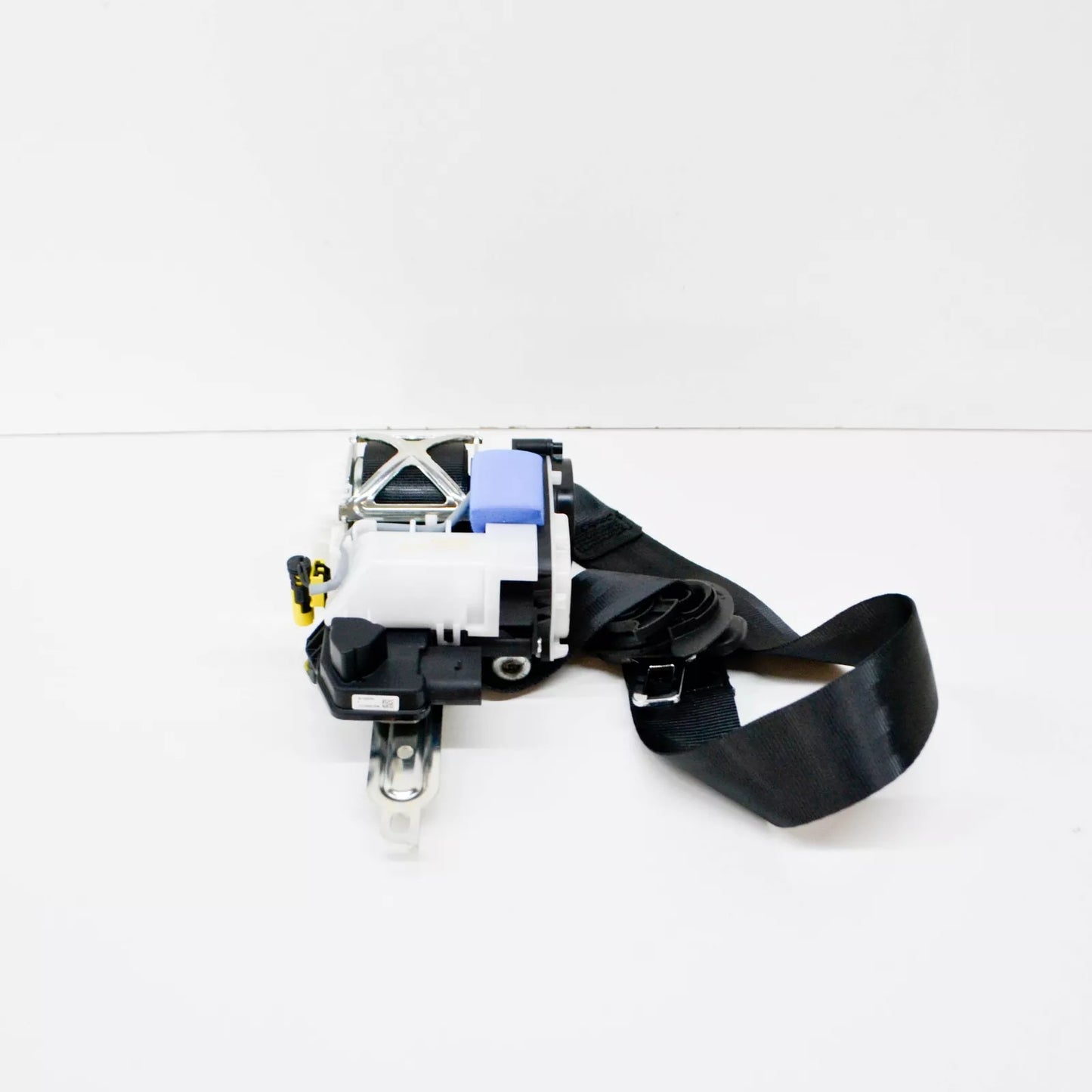 NEW VW GOLF VII 5G MK7 FRONT RIGHT SEATBELT LHD 5G4857706MRAA ORIGINAL