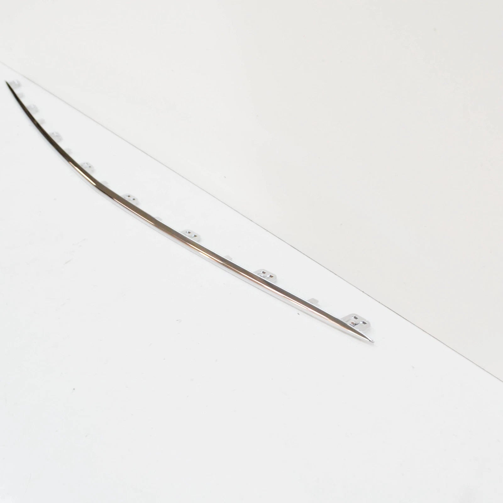 NEW MERCEDES-BENZ B W247 FRONT BUMPER BOTTOM TRIM STRIP A2478854801 ORIGINAL