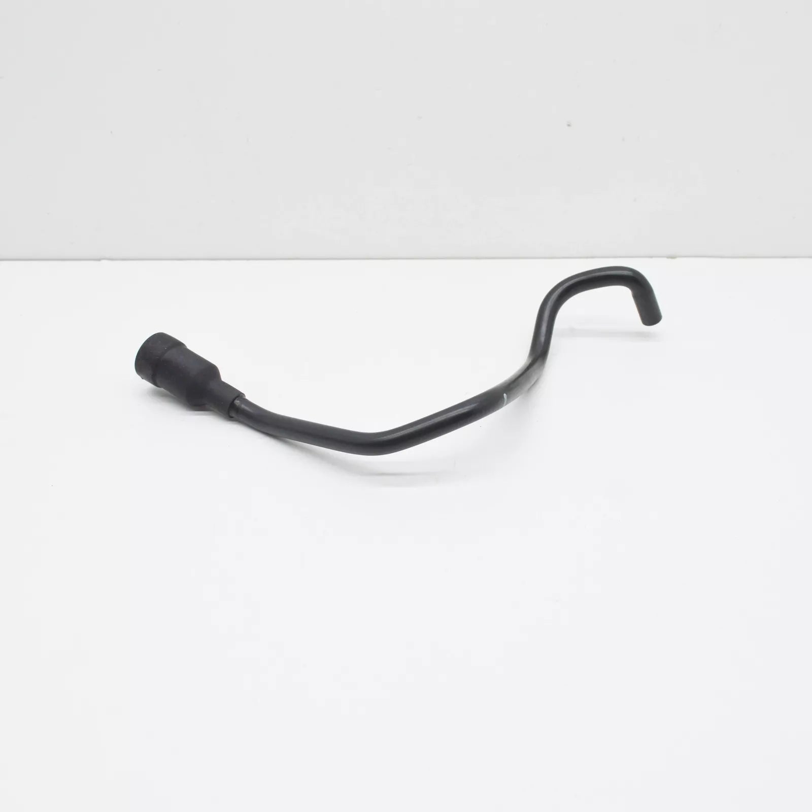 NEW AUDI Q5 8R FRONT LEFT HEADLIGHT HOSE 8R0941717