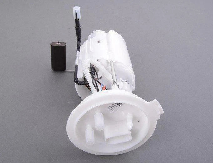 NEW VW JETTA A6 HYBRID FUEL PUMP WITH SENDING UNIT 5C0919051F ORIGINAL