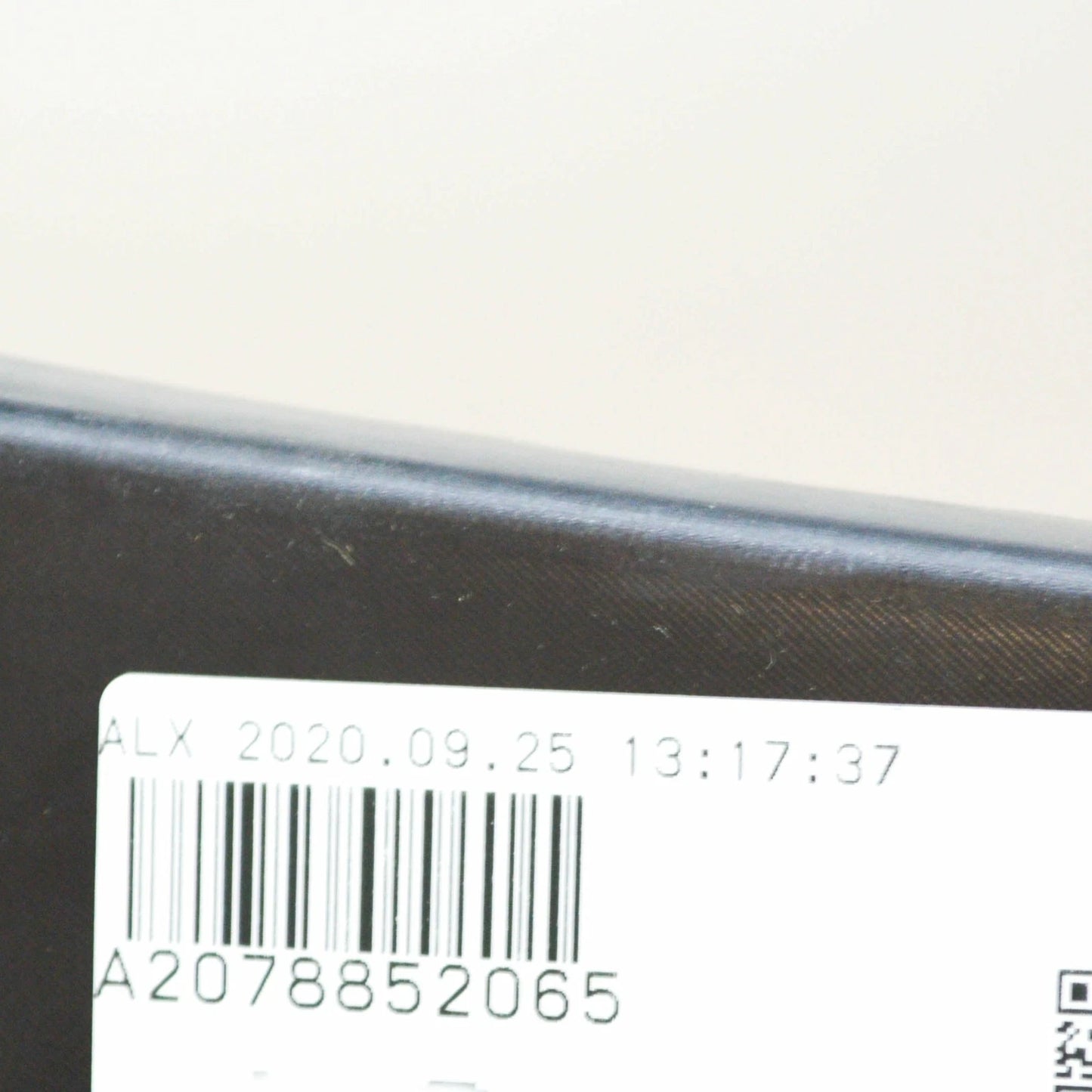 NEW MERCEDES-BENZ E C207 FRONT RIGHT BUMPER MOUNTING A2078852065