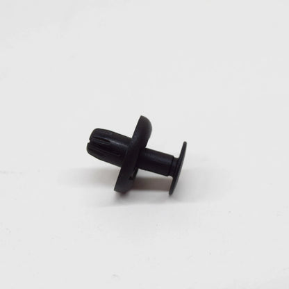 NEW MB C W204 REAR BUMPER MOUNTING BRACKET EXPANSION RIVET A0009914940 ORIGINAL