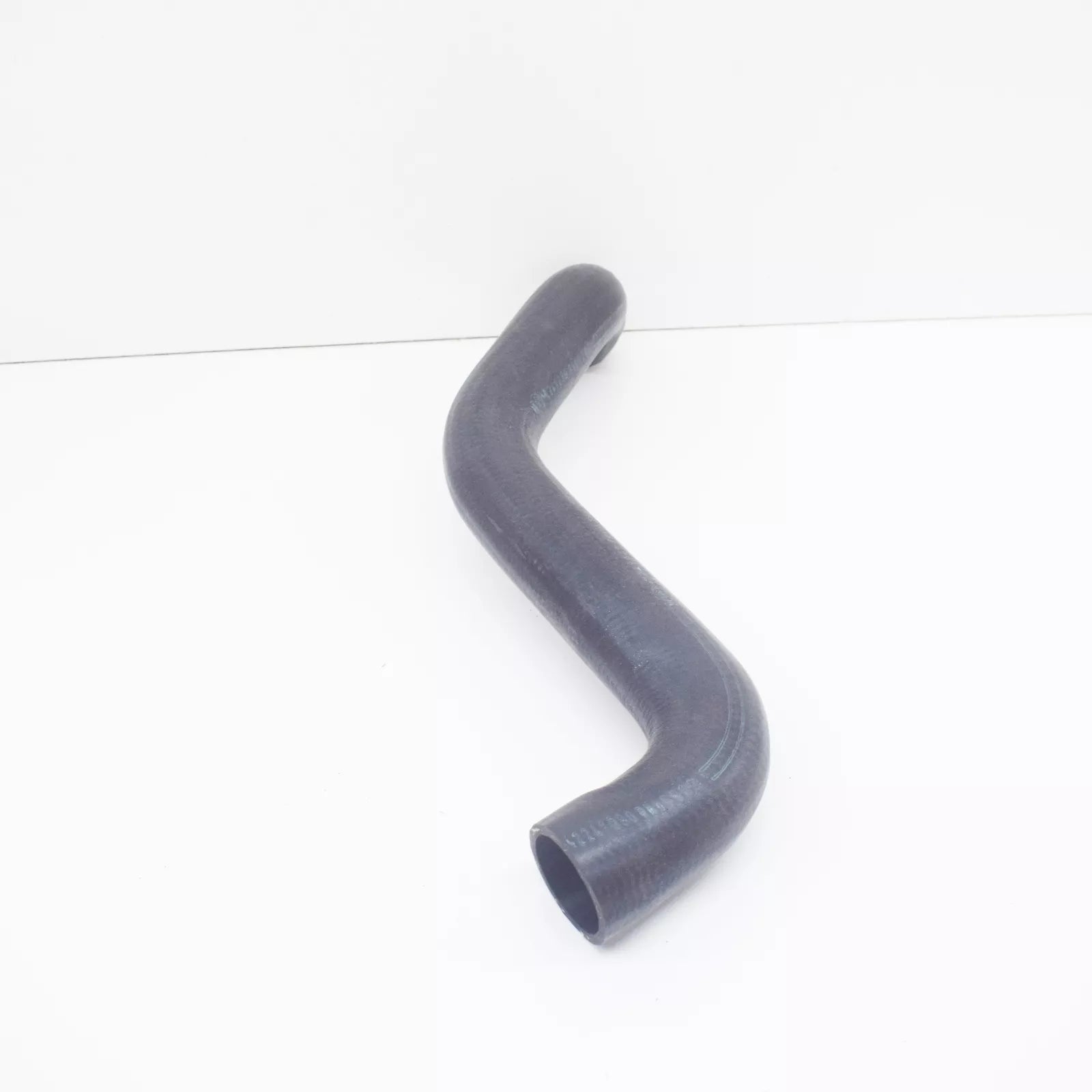 NEW BMW 3 E30 COOLING SYSTEM WATER HOSE 11532241080 ORIGINAL