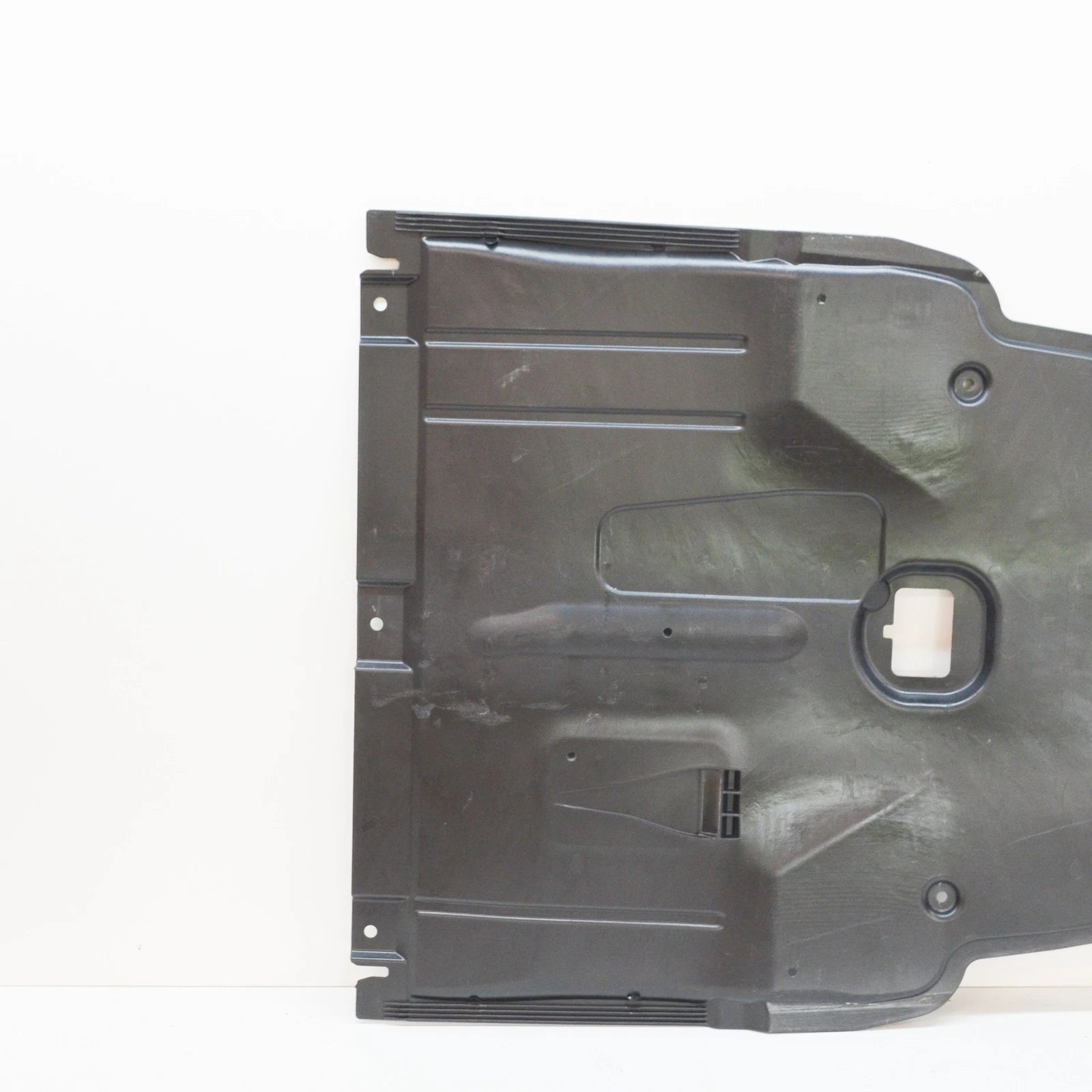 NEW MERCEDES-BENZ A-CLASS W176 ENGINE UNDERTRAY COVER A2465200123 2015 ORIGINAL