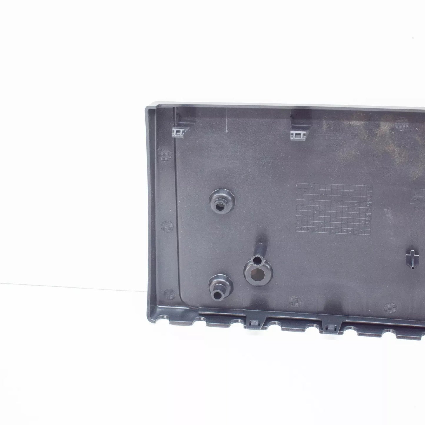 NEW AUDI A4 ALLROAD QUATTRO B8 FRONT LICENCE PLATE HOLDER 8K0807285AA1RR