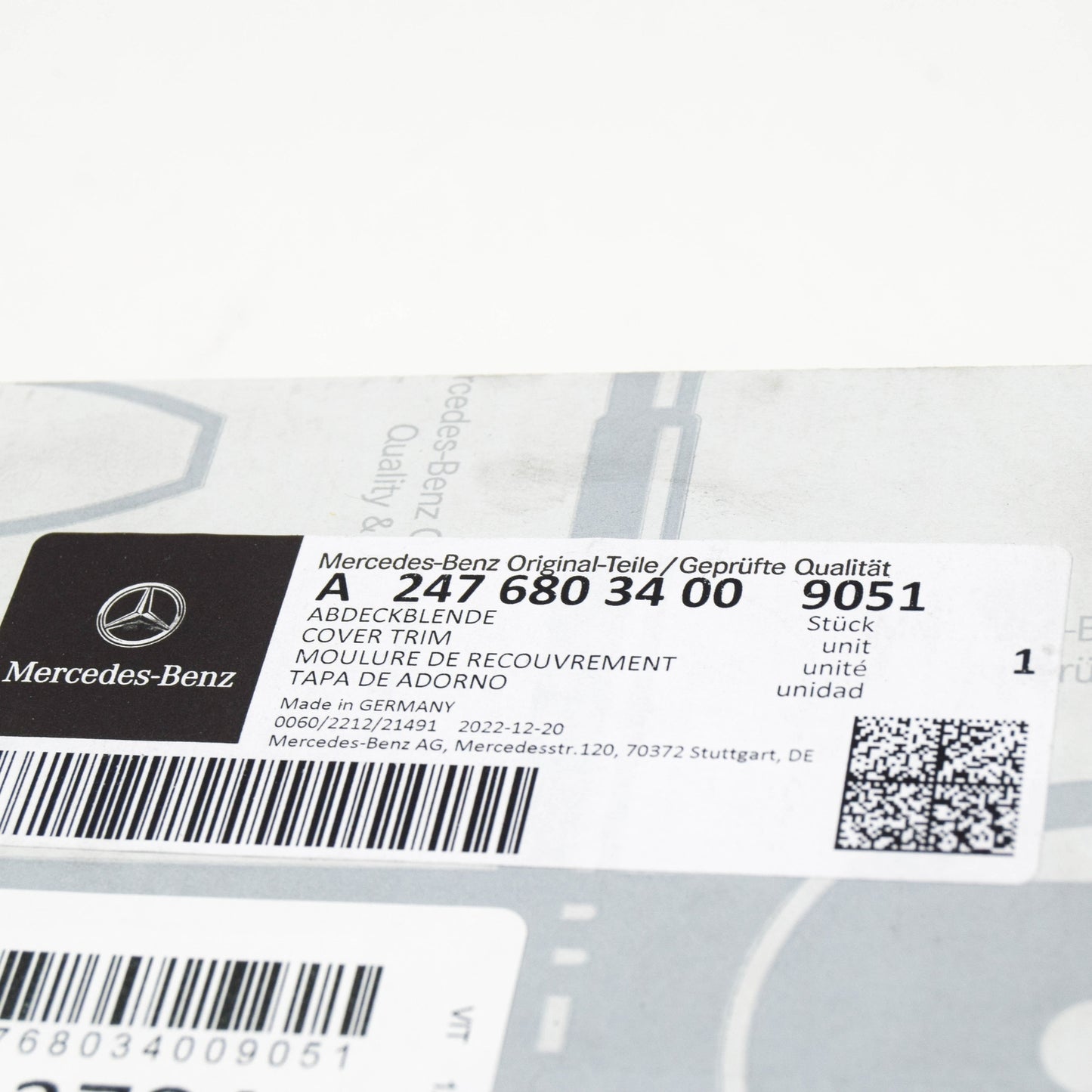 NEW MB GLA H247 FRONT CENTER DASH TOP LOUDSPEAKER COVER A24768034009051 ORIGINAL