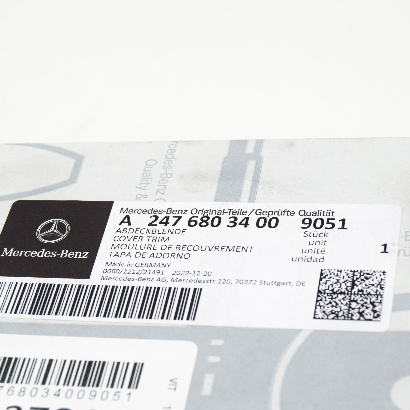 NEW MB GLA H247 FRONT CENTER DASH TOP LOUDSPEAKER COVER A24768034009051 ORIGINAL
